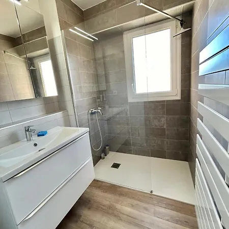 Appartement 72M² A Saint-Raphael Exterior photo
