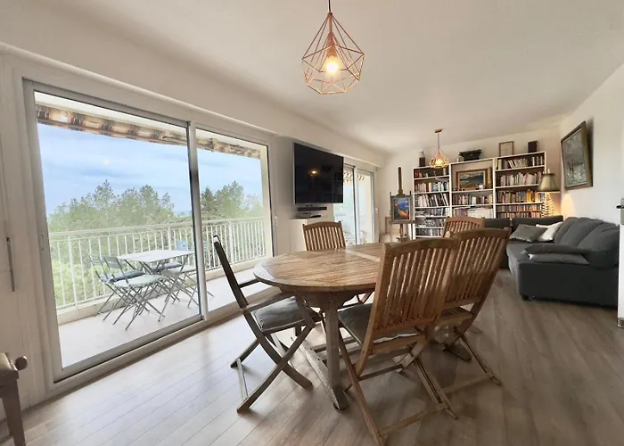 Appartement 72M² A Saint-Raphael